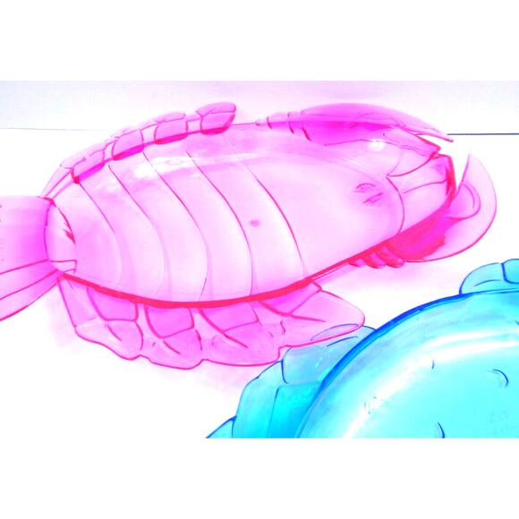 Plastic Fish Crab Serving Trays Snack Trays Taiwan Blue Pink Lot of 2 - Picture 5 of 7